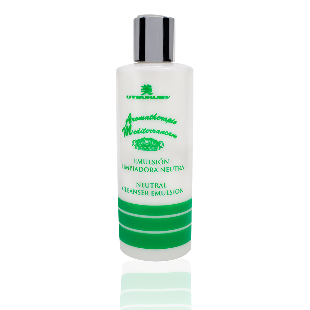 Natürliche Reinigungs-Emulsion  von Utsukusy Cosmetics auf www.beauty.camp