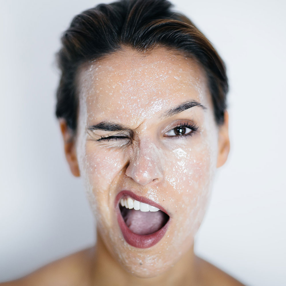 IWYN_PeelingMask-Weissertee_GP03_M01_LOW I WANT YOU NAKED - Gesichtspeeling weisser Tee und Seidenprotein